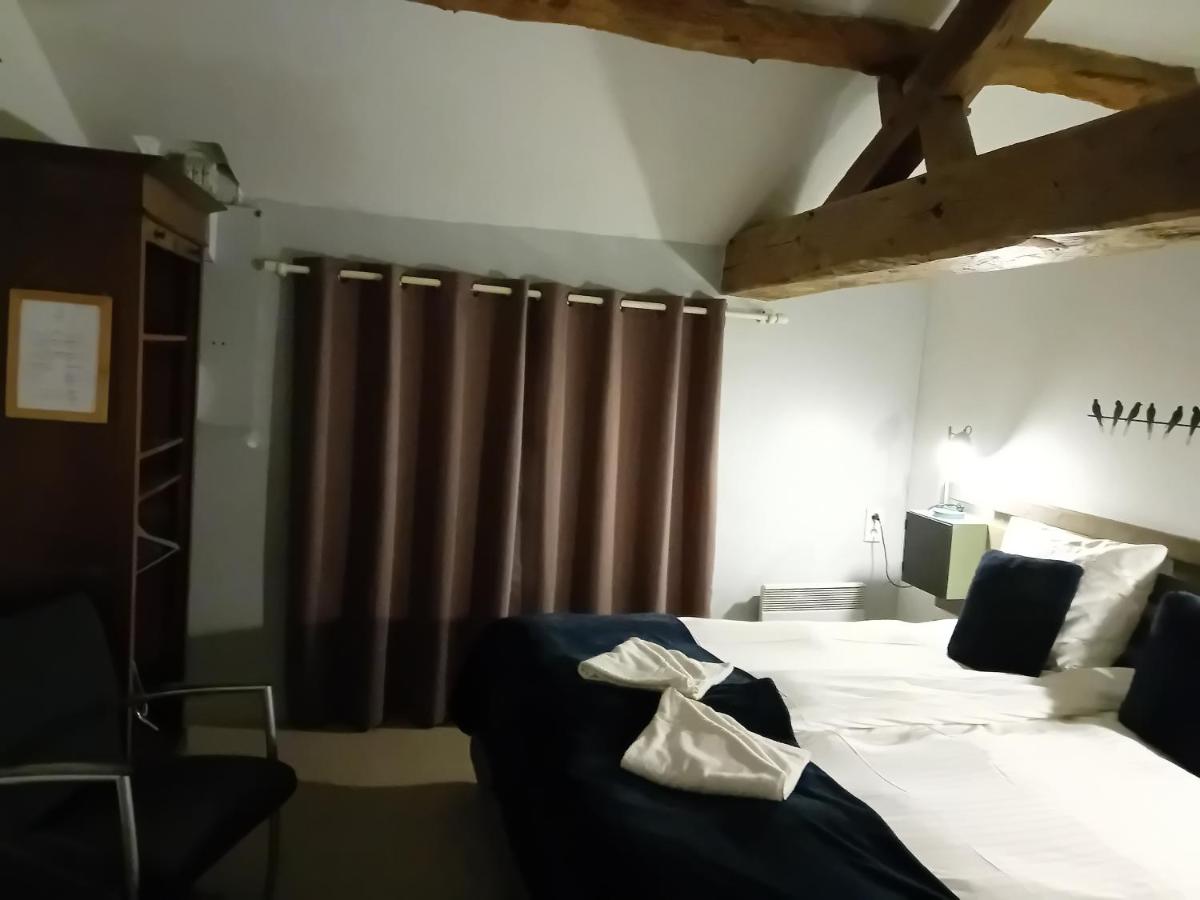 Double or Twin Room with Bathroom