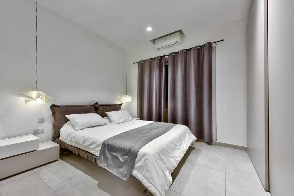 Appartamento con 3 Camere da Letto
