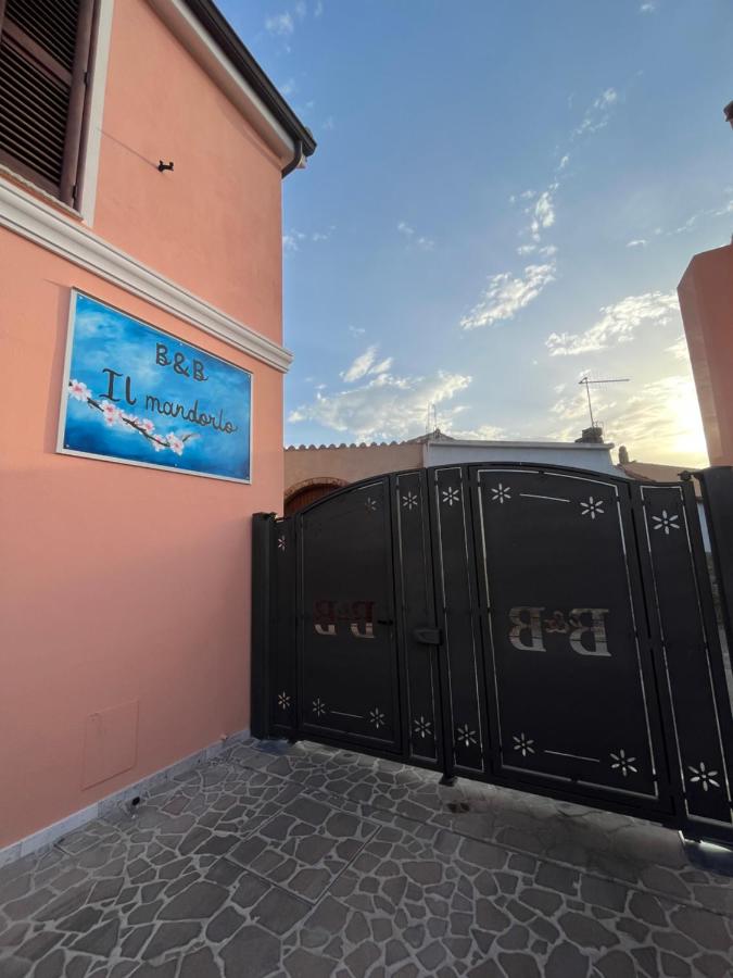 B&B San Vito - B&B Il Mandorlo - Bed and Breakfast San Vito