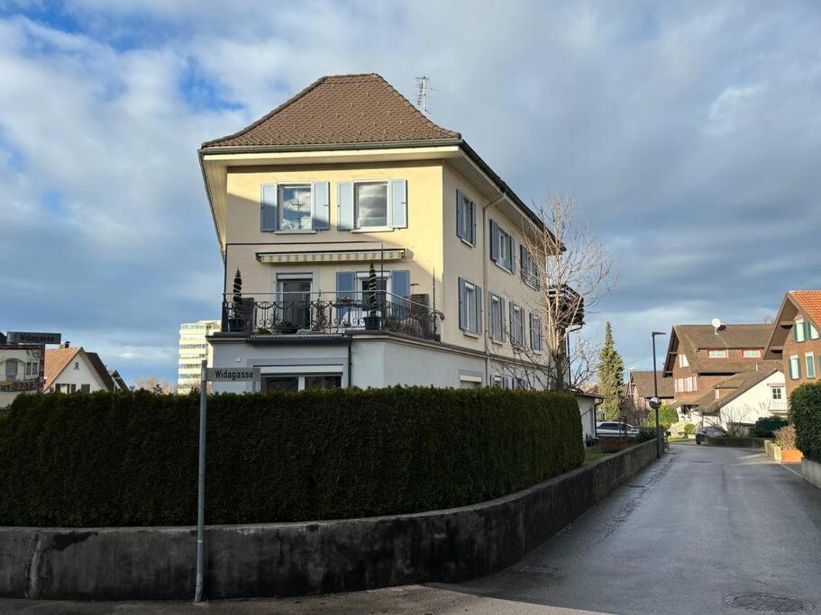 Ruhige Stadtwohnung, 107 m2 - Ferienwohnung