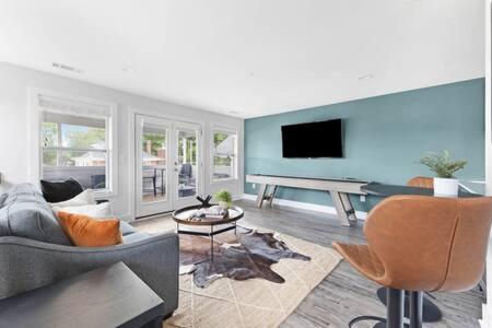 The Brooks House - 6 Mins to Broadway, Firepit - Ferienwohnung Nashville