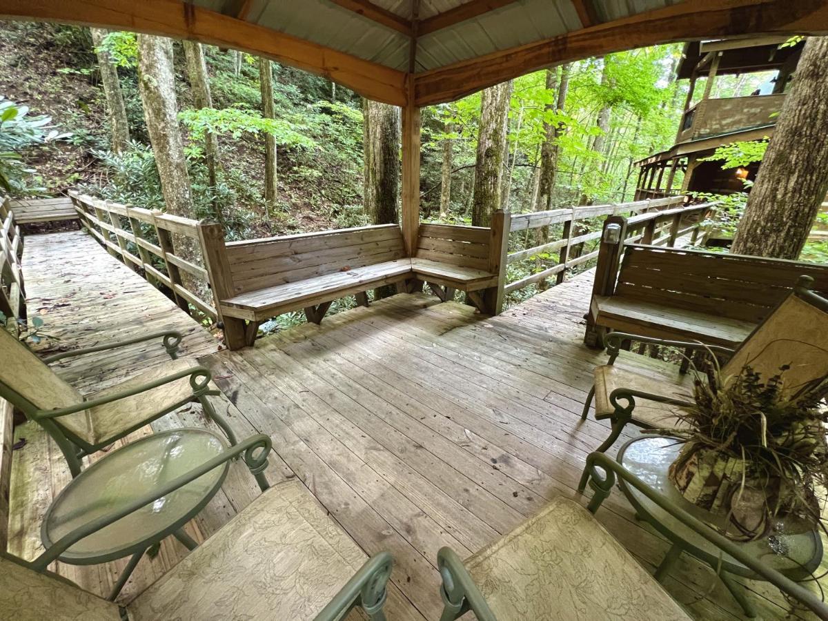 B&B Hatchertown - Streamsong Secluded Creek View Cabin - Bed and Breakfast Hatchertown