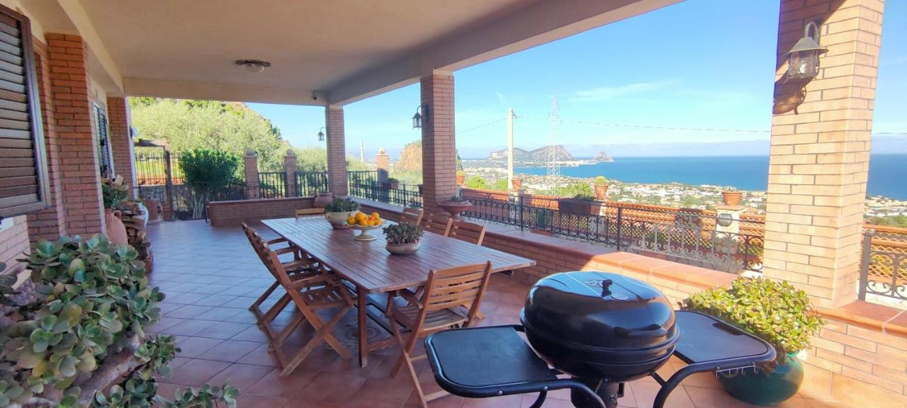 Villa Belvedere di Altavilla with Pool and Near The Sea - B&B Altavilla Milicia
