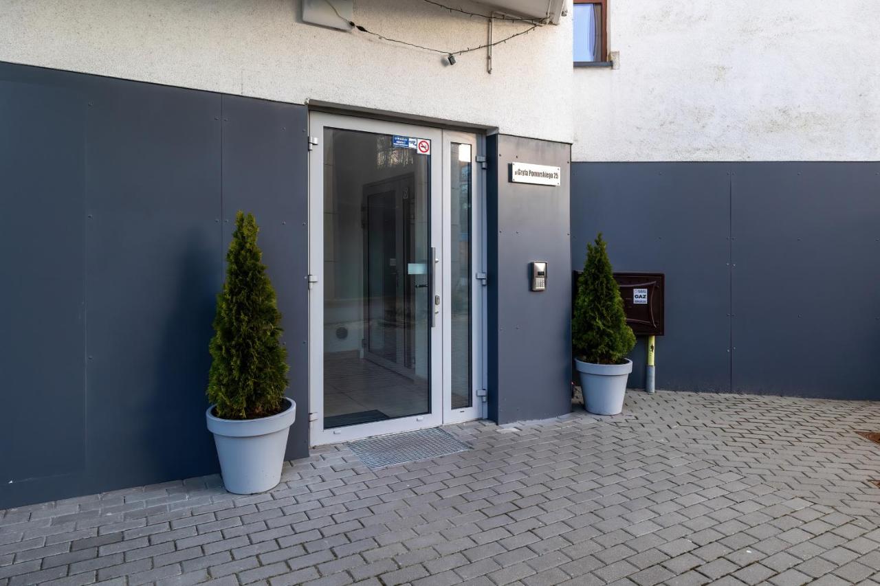 Flamingo Studio z balkonem blisko plaży Międzyzdroje SeaView by Rent like home - Chambres d'hôtes Międzyzdroje