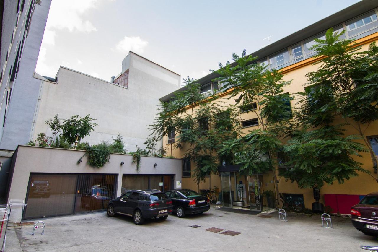 Apartments City Wellness Center - B&B