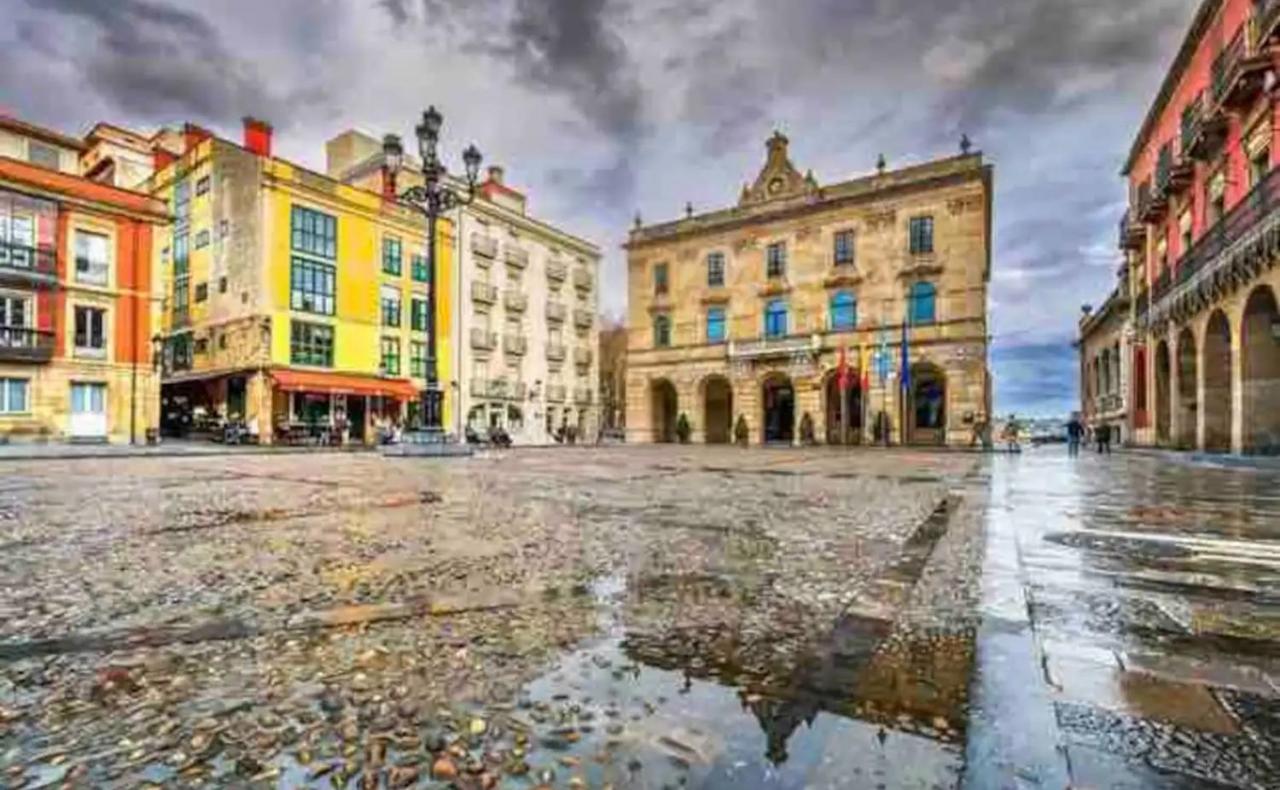 ANARAL-Casco Viejo Gijon-AUTOCHECK 24h - B&B
