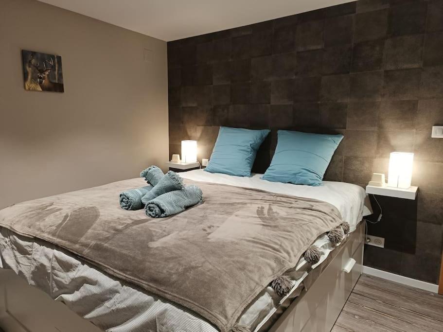 La Tanière de l'Ours - L'Alcôve de l'Ours - Chambre cosy 2 pers - Bed and Breakfast