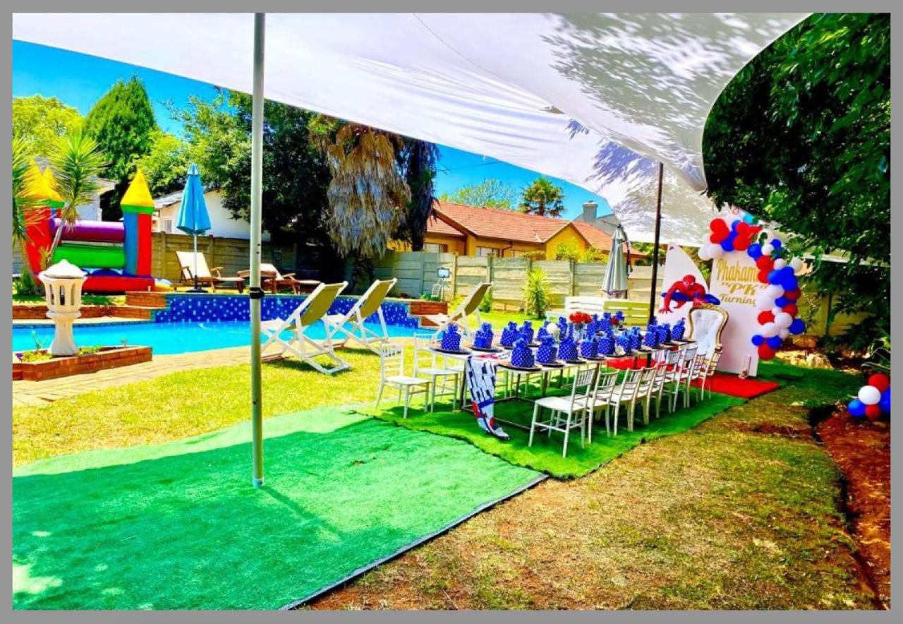 B&B Randfontein - Horizon Garden Party & Events Venue - Bed and Breakfast Randfontein