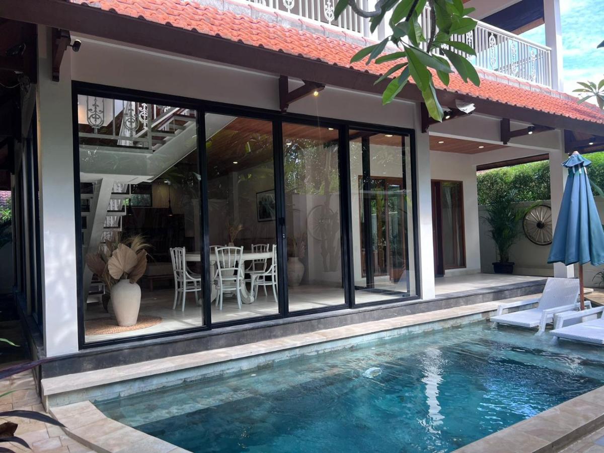 Villa Baru 3 Bedroom - B&B Tabanan