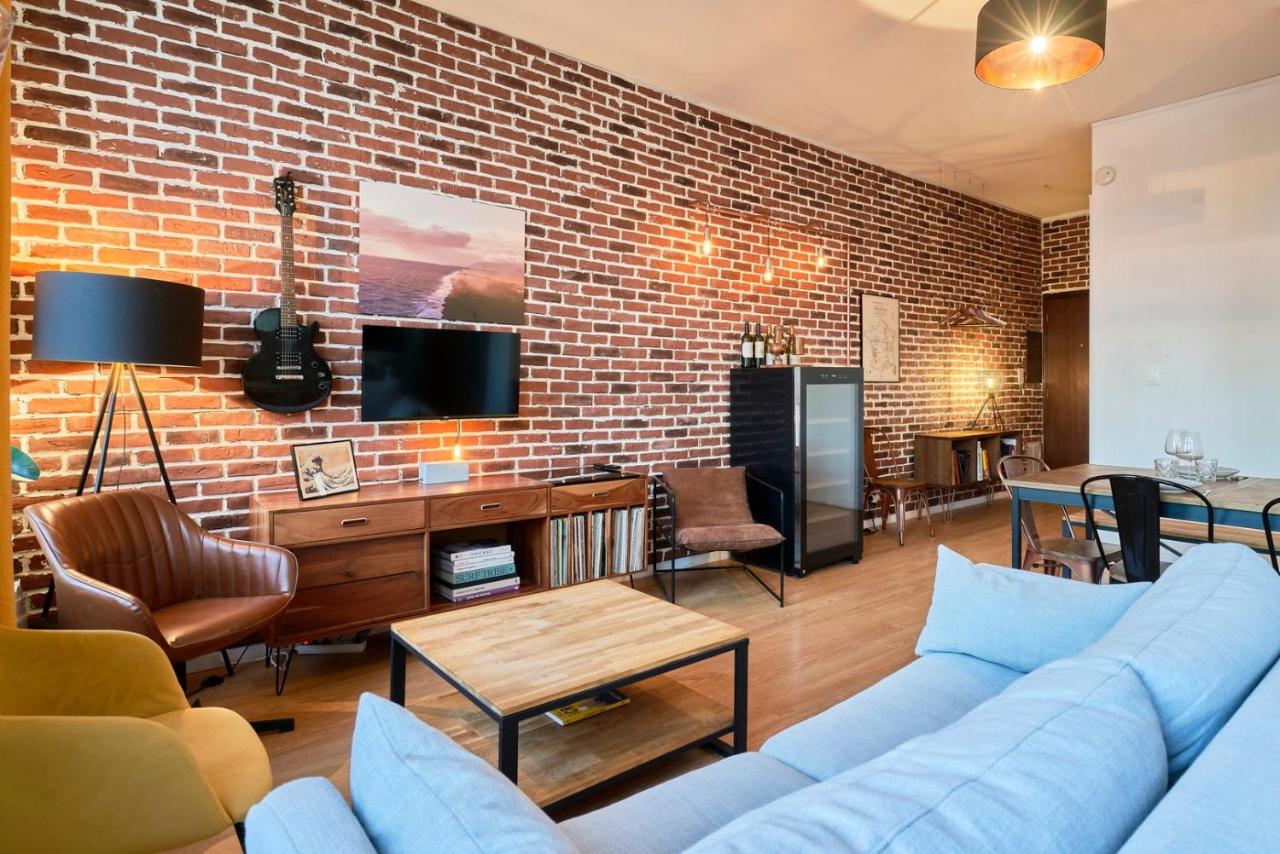 1 bedroom apartment near metro, shops & schools - B&B