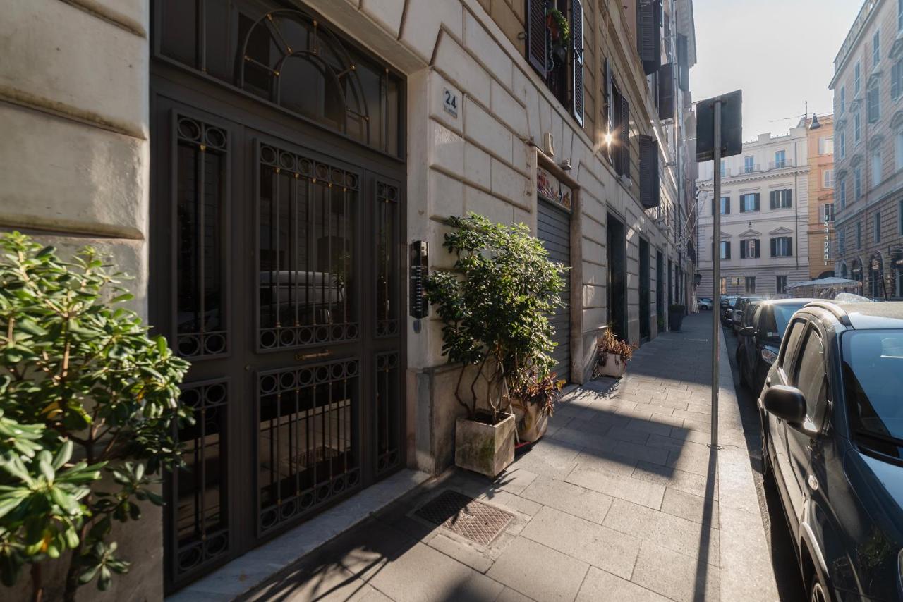 Termini Live Laugh & Love Apartment - Bed and Breakfast Rome