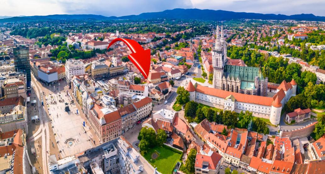 Candy Cavalier Lux Zagreb Centre - B&B Zagreb