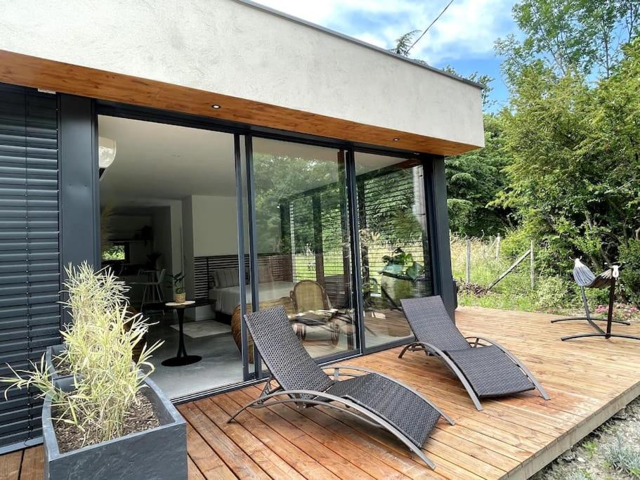 Moulinas - Studio de Rêve avec Jardin - 5 étoiles - B&B