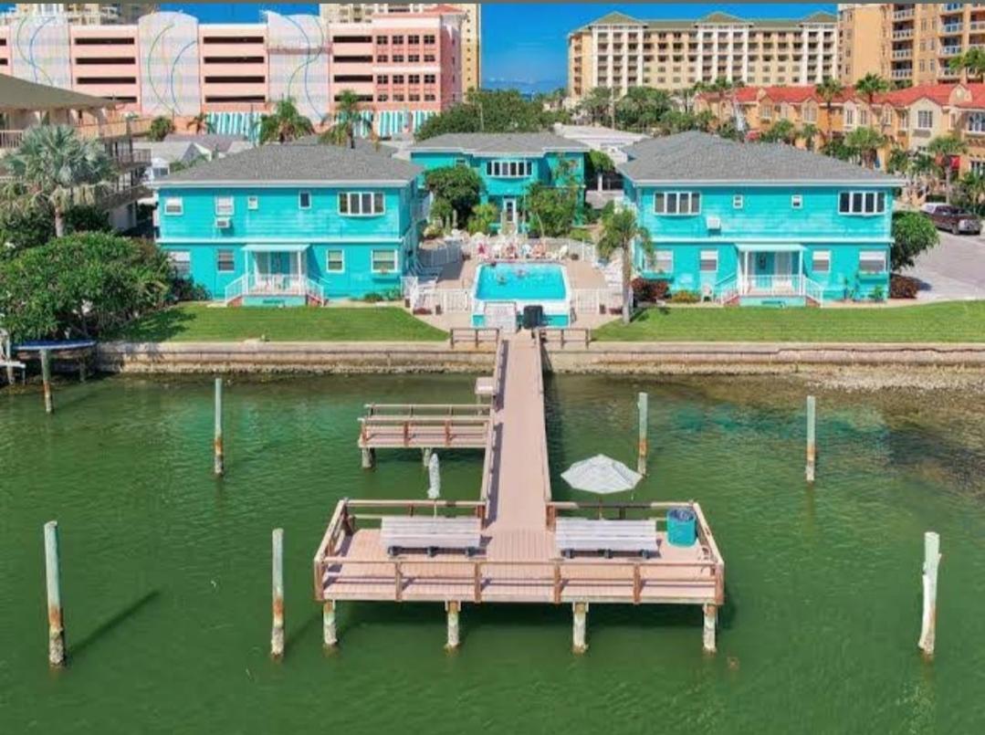 B&B Clearwater Beach - D3 Mandaly Bay Efficiency Comfort - Bed and Breakfast Clearwater Beach