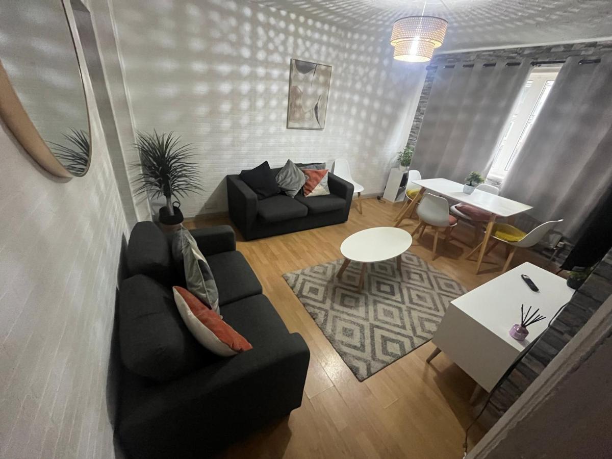 3 bedroom house in central Birmingham - B&B