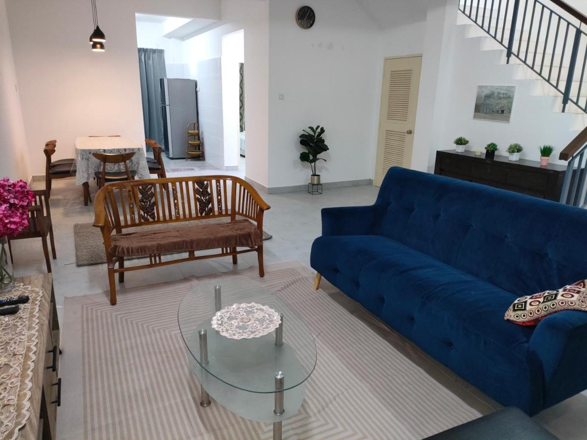 Sierra Hill Homestay 2 - B&B