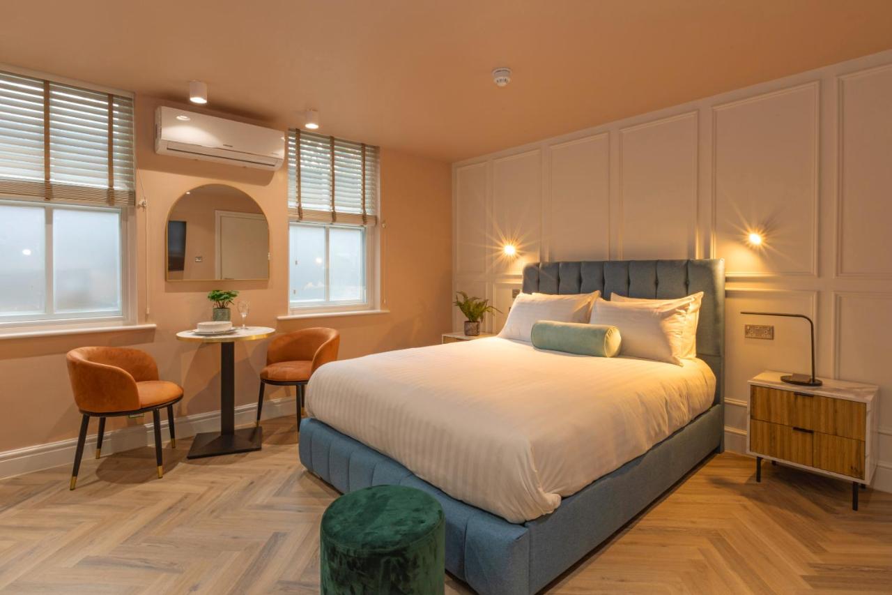 Superior Apartment