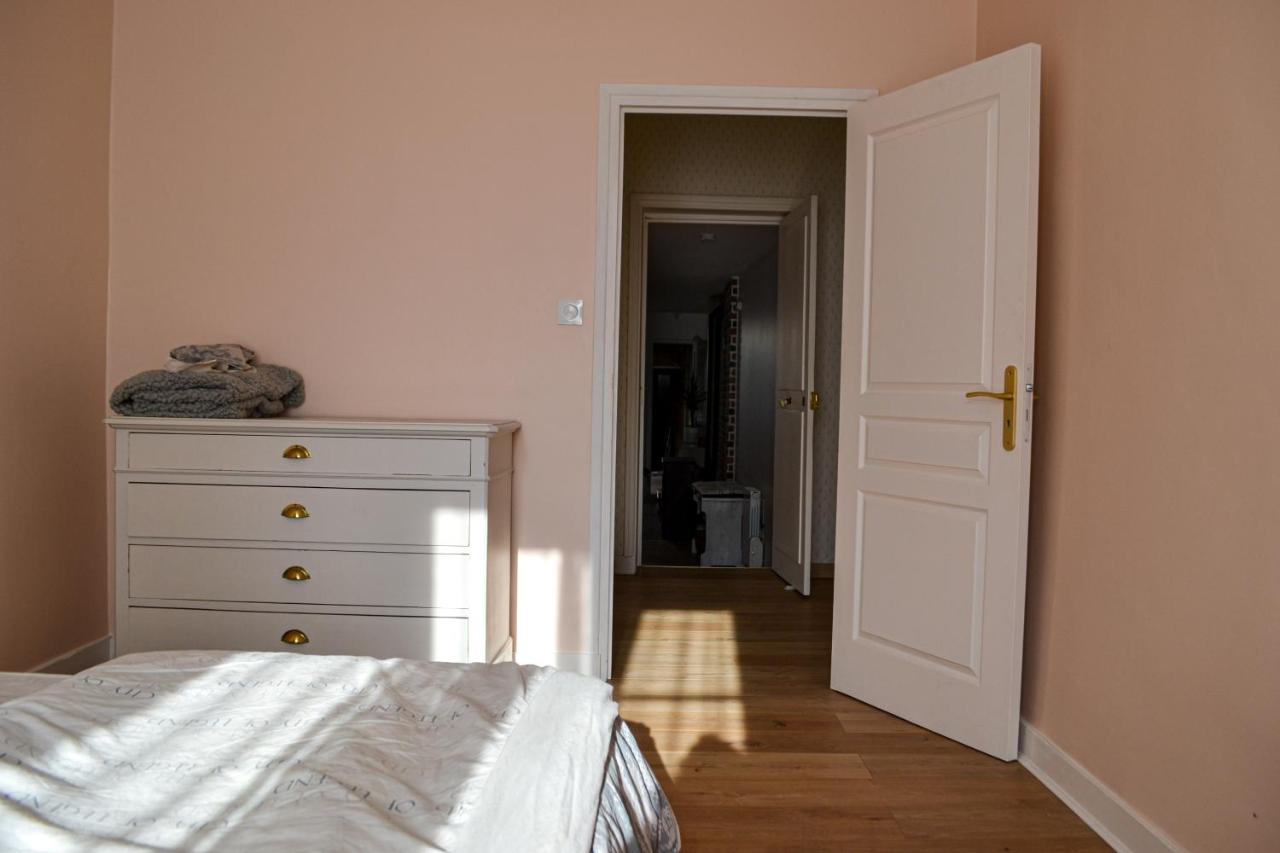 Résidence Caladoise - Rue Centrale - B&B Villefranche-sur-Saône