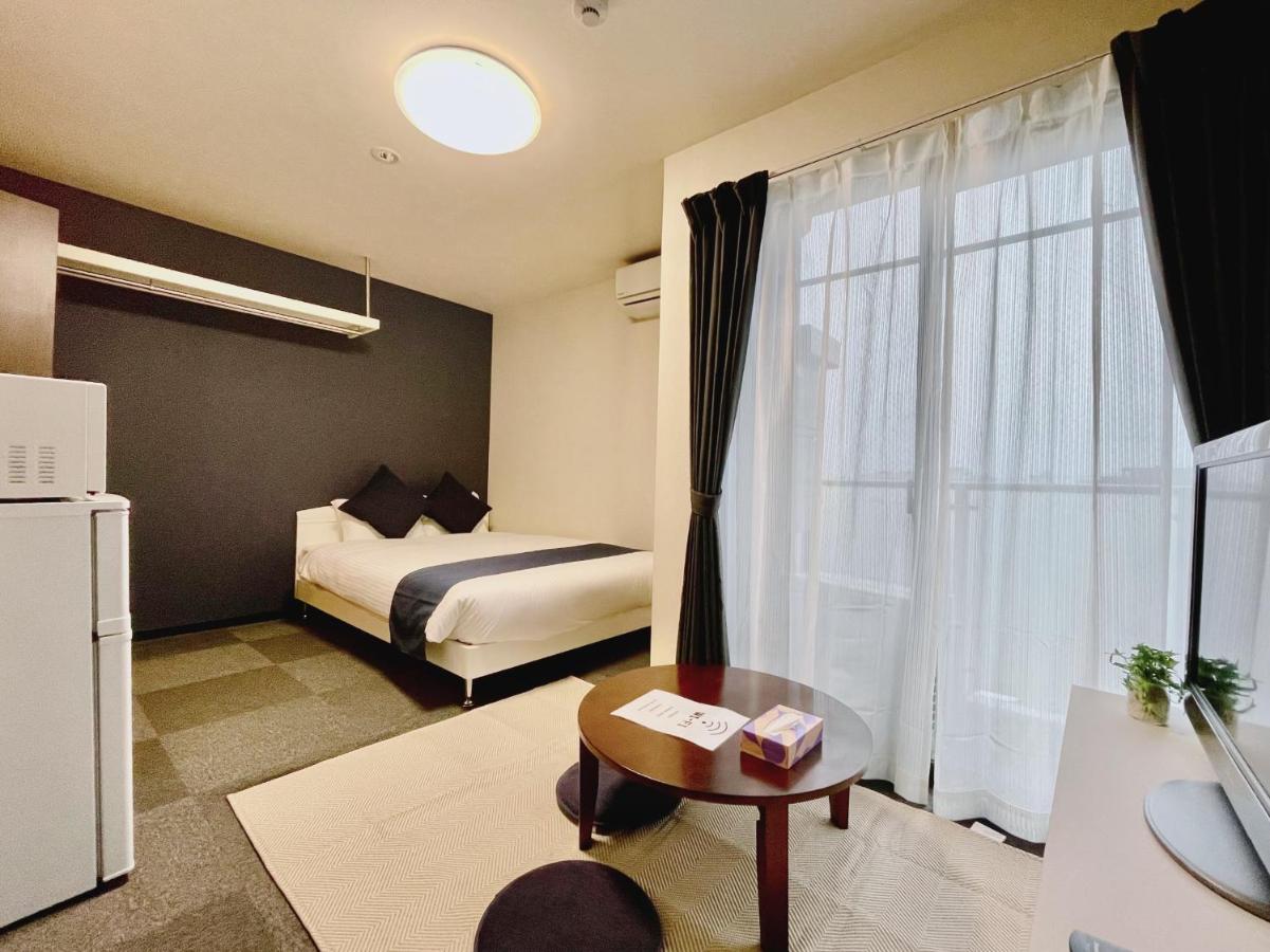 Doppelzimmer mit Balkon