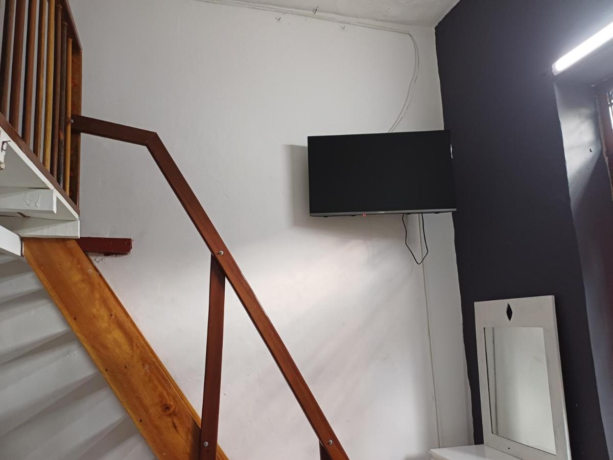 Aparta estudio Familiar cerca a la Basilica - Bed and Breakfast Buga