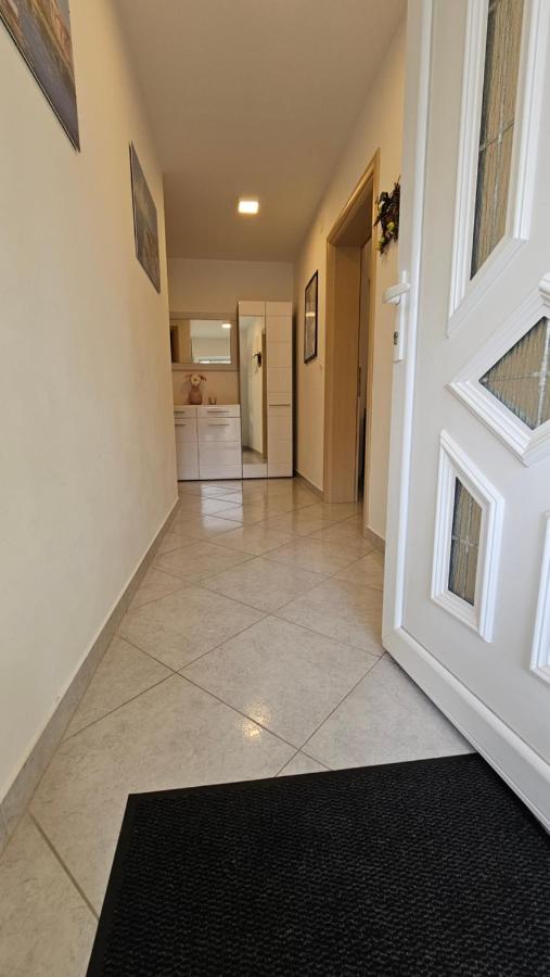 Apartments JANA 1 - Bed and Breakfast