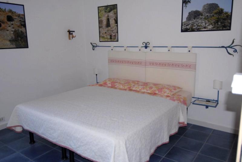 Habitación Doble con baño privado externo - 1 o 2 camas