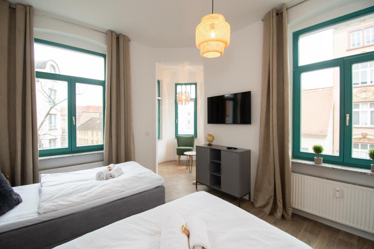 B&B Halle (Saale) - Room&Go: Zentral - Balkon - Arbeitsplatz - Bed and Breakfast Halle (Saale)