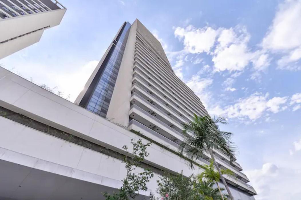 Apartamento em Osasco com Vista Incrível e Piscina Aquecida - Chambres d'hôtes Osasco