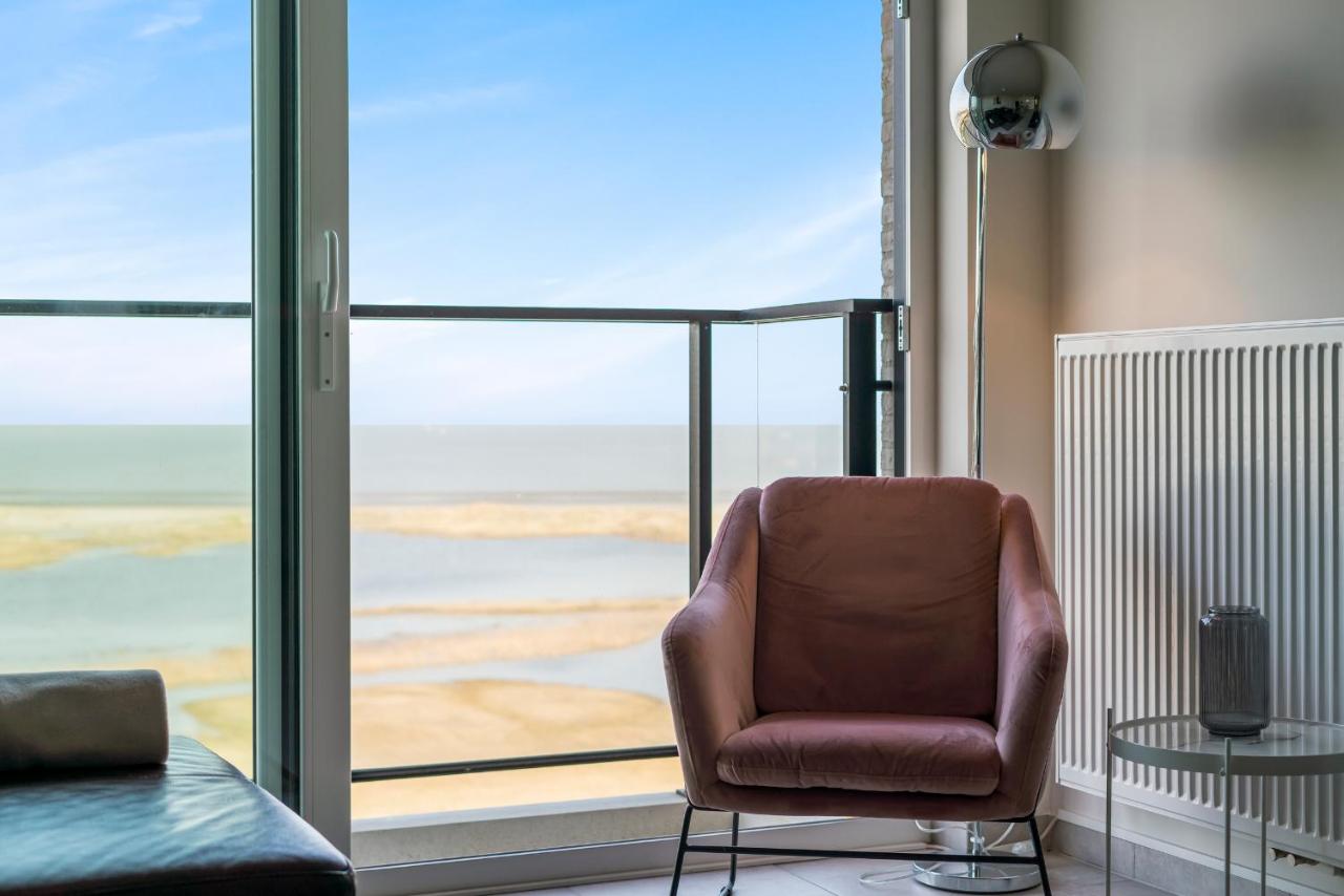 B&B Knokke-Heist - Ontspannen aan zee app met frontaal zeezicht - 4p - Bed and Breakfast Knokke-Heist