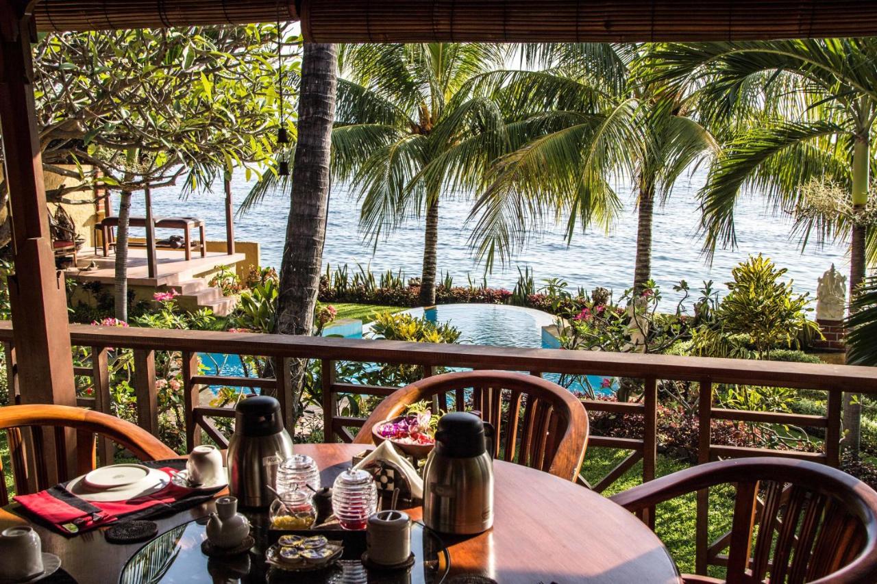 Teluk Indah Beach & Pool Villa - B&B