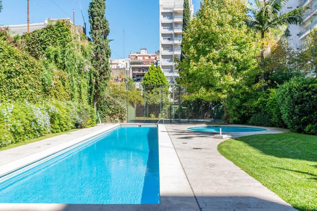 Apartamento familiar 2 habitaciones piscina jardín seguridad 24 hs Palermo Soho cochera opcional para alquilar en el edificio - Chambres d'hôtes Buenos Aires