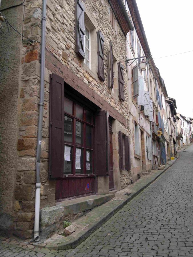 Lougat la maison des chats - Ferienwohnung