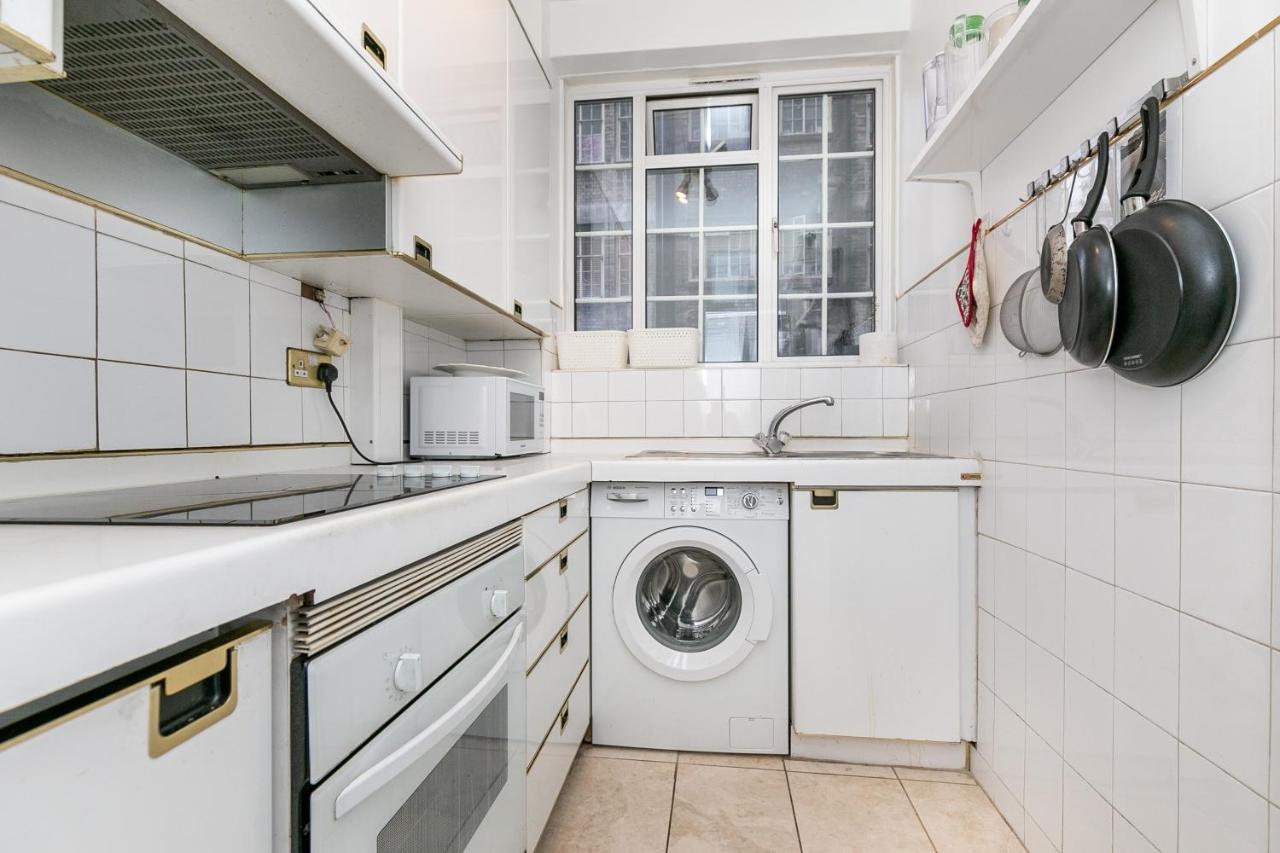 1 Bed Flat Sleeps 3 - Wifi Near City Centre - Chambres d’hôtes Londres