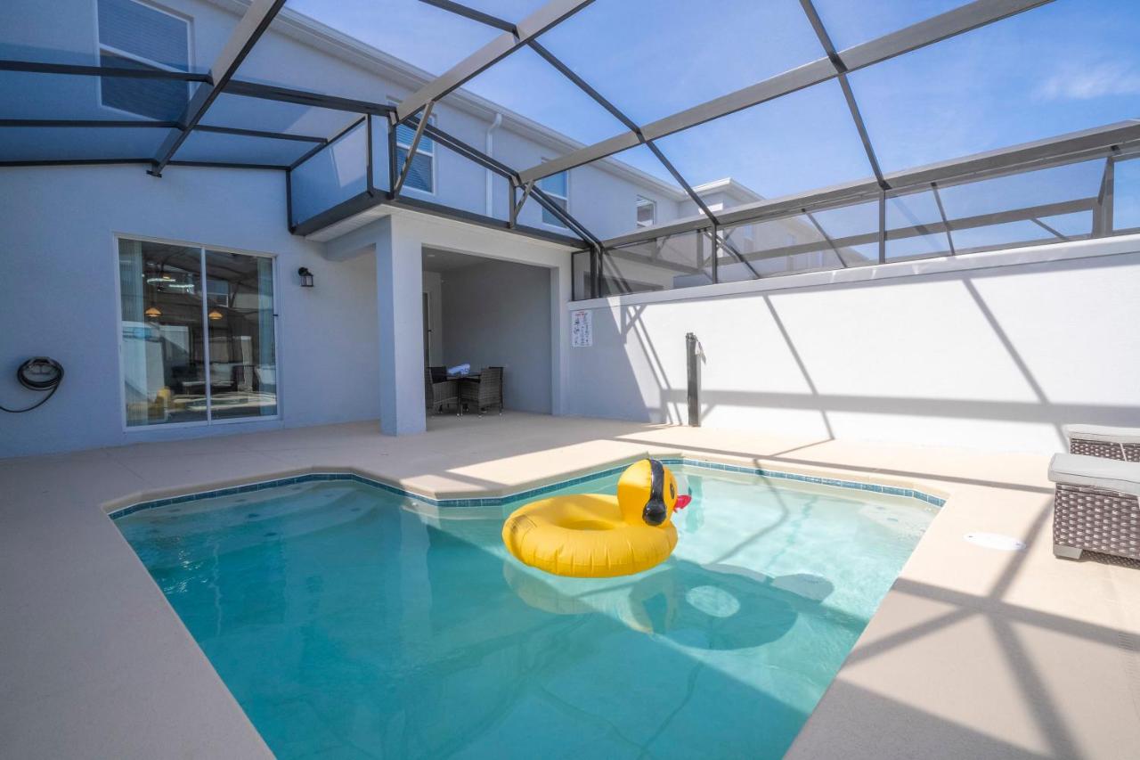 Stunning 4 Bd w Pool @ Storey Lake Resort 2613 - B&B Kissimmee