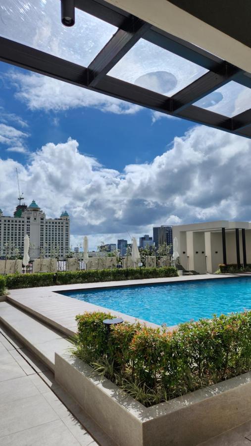 B&B Cebu City - Cozy Studio Poolside near IT Park - Bed and Breakfast Cebu City