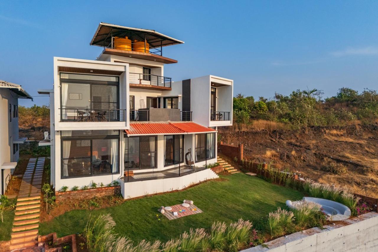 SaffronStays Mimosa Sunsets - Bed and Breakfast Dāpoli