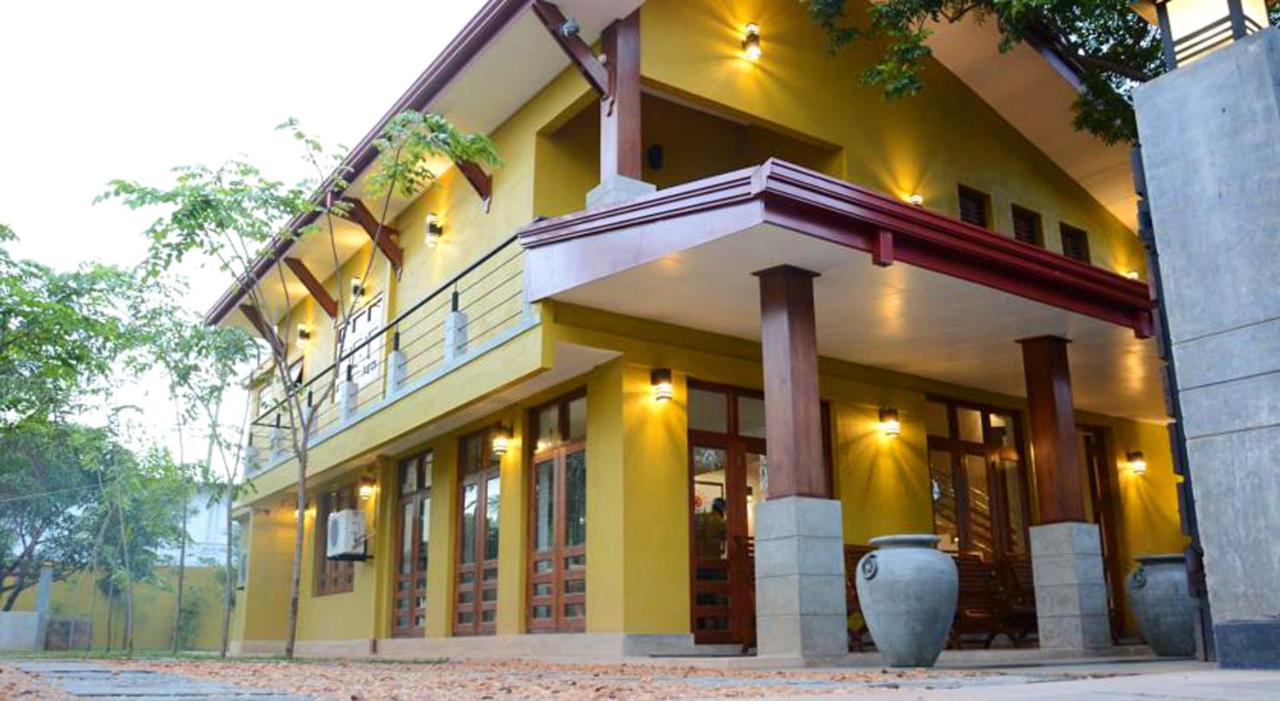 B&B Negombo - Inlak Garden Hotel - Bed and Breakfast Negombo