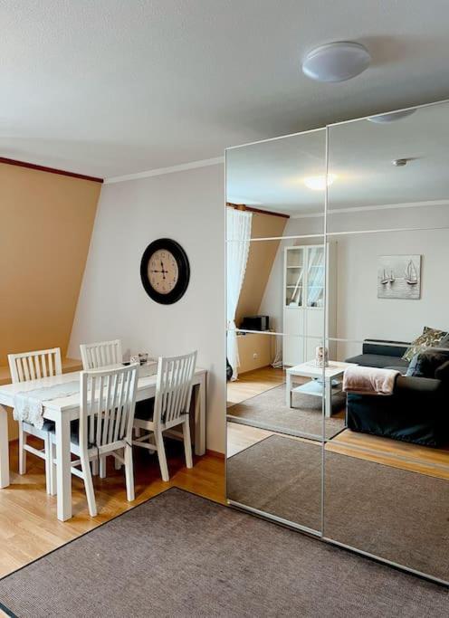 Huhtala apartment - Bed and Breakfast