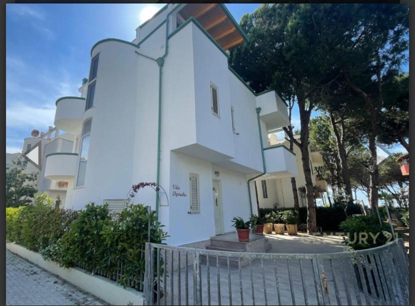 Villa con 3 Camere da Letto