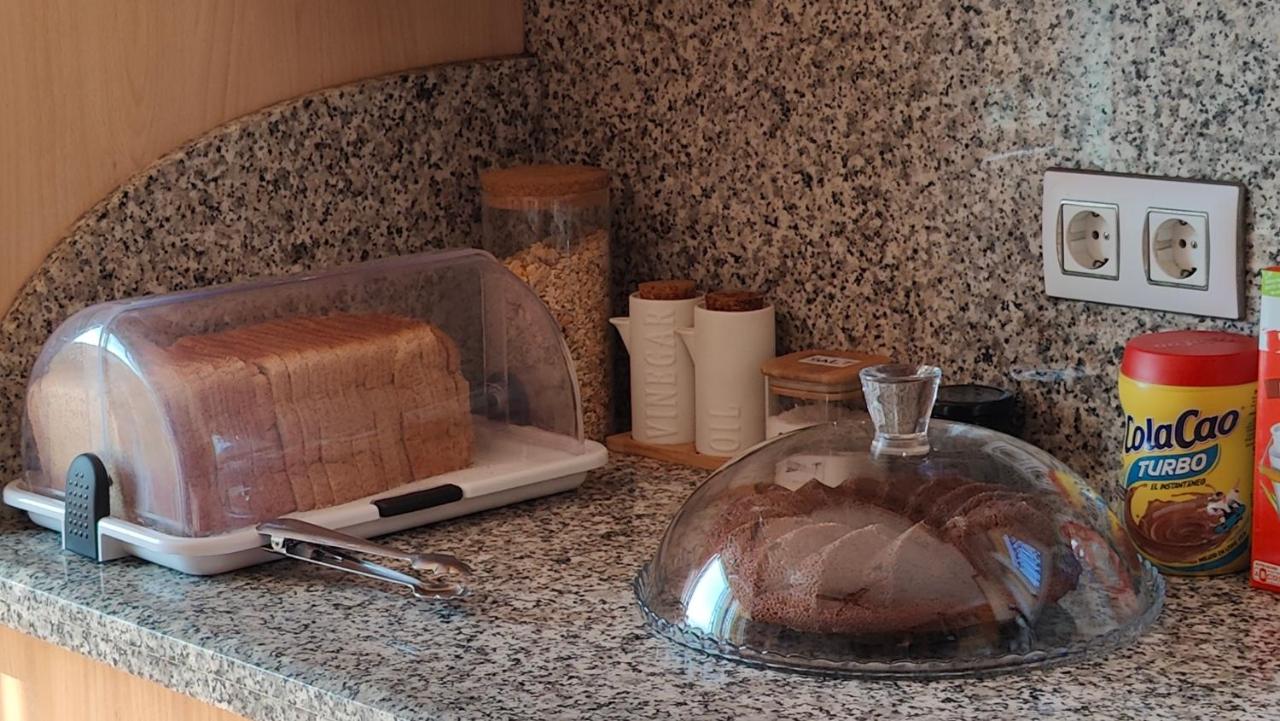 Gibraltar Views Guest House - Ferienwohnung La Línea de la Concepción