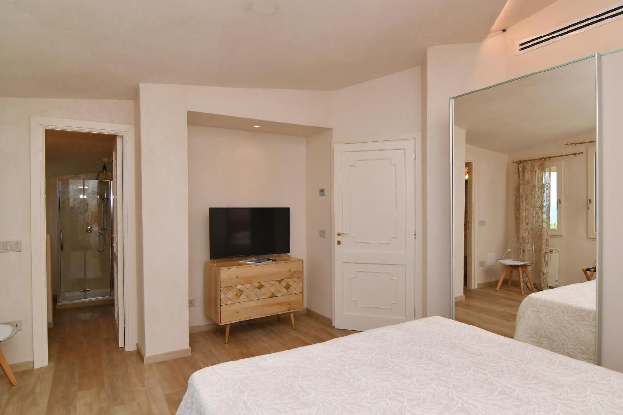 Deluxe Double Room with Sea View