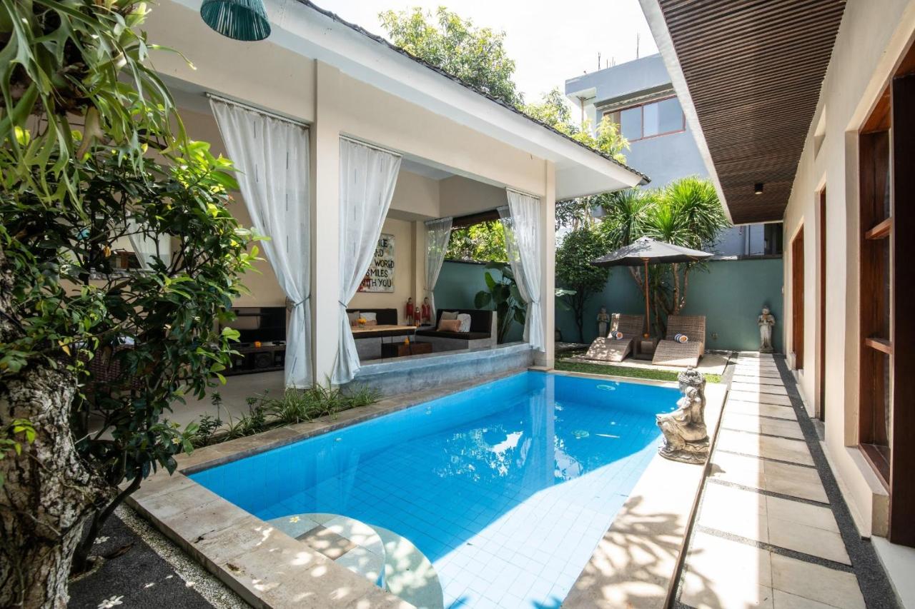 Enigma Bali Villas Complex Canggu - B&B