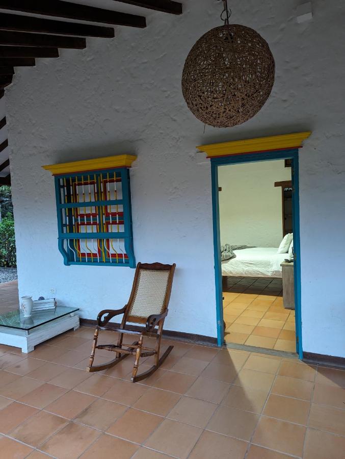 Habitación Cuádruple - vistas al jardín