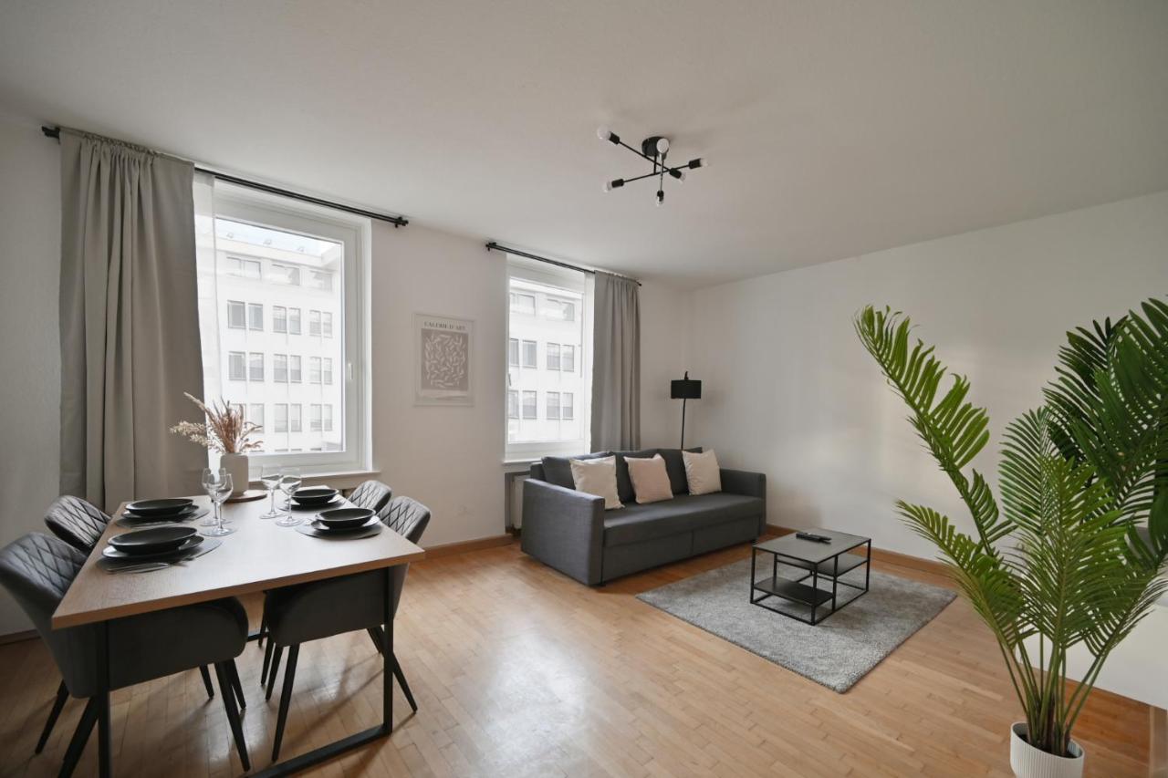 B&B Essen - Goodliving Apartments mit Netflix Büro und Parkplatz - Bed and Breakfast Essen