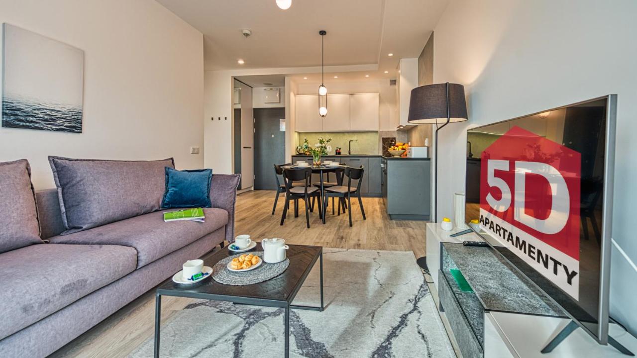 Rezydencja Niechorze 328 z z Basenem, Sauną, Jacuzzi Gratis, przy samej PLAŻY - 5D Apartments - Chambres d'hôtes Niechorze