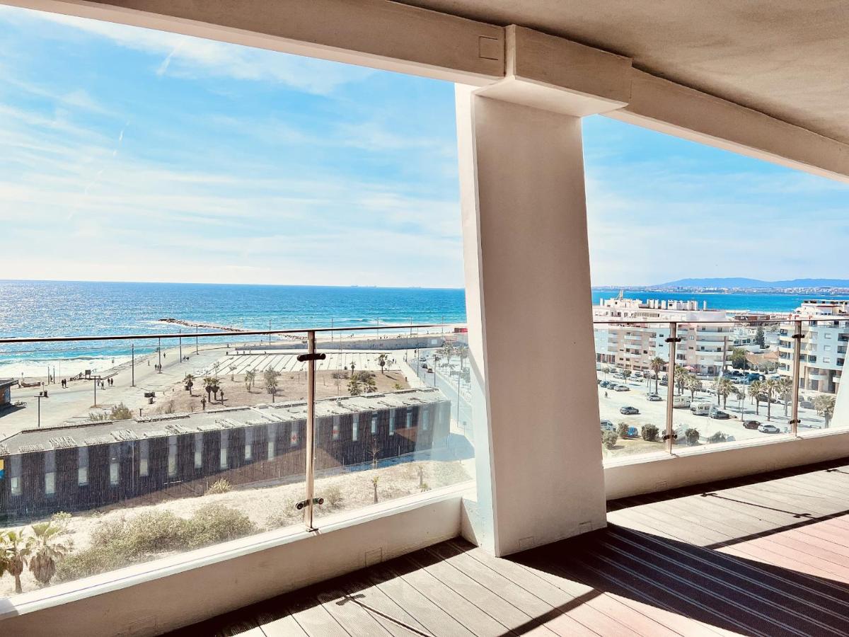 Front Line, Sea View, luxury Penthouse in Caparica - B&B