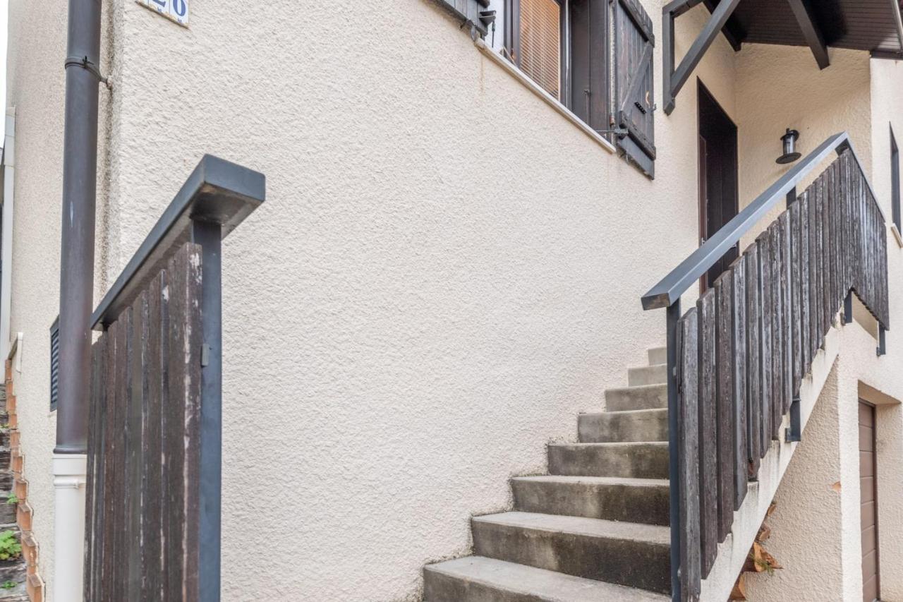ALPILOC - Town house with garden and winter lounge - B&B Annecy
