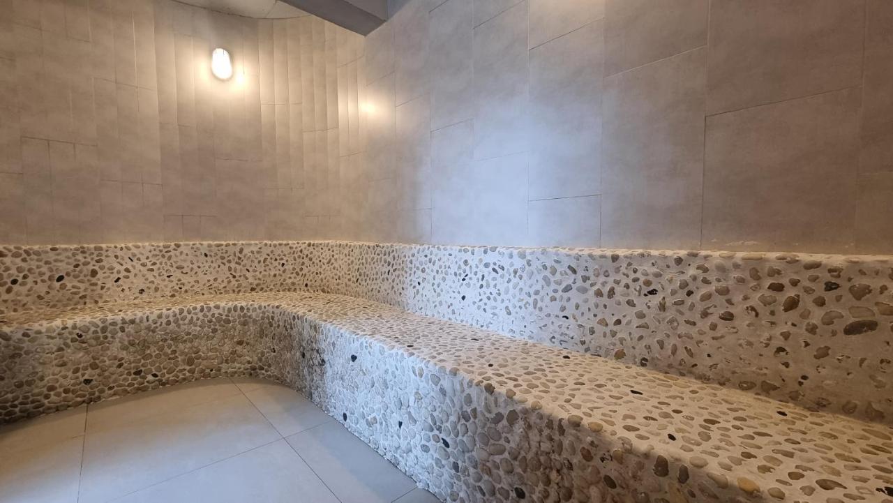 Bright Apartment Close to Amazing Beach ! 39 Sqm - B&B Nakhon Phanom