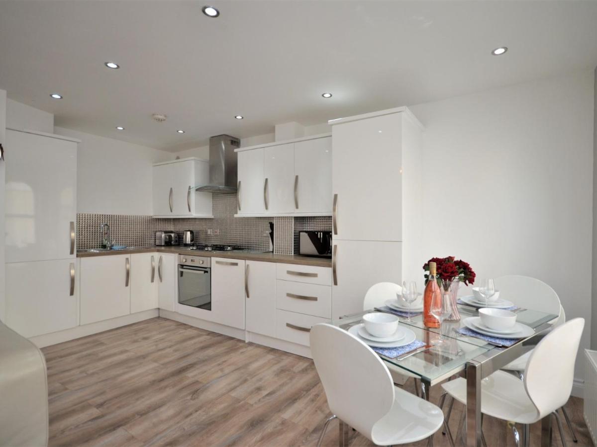 3 bed in Plymouth 39989 - B&B