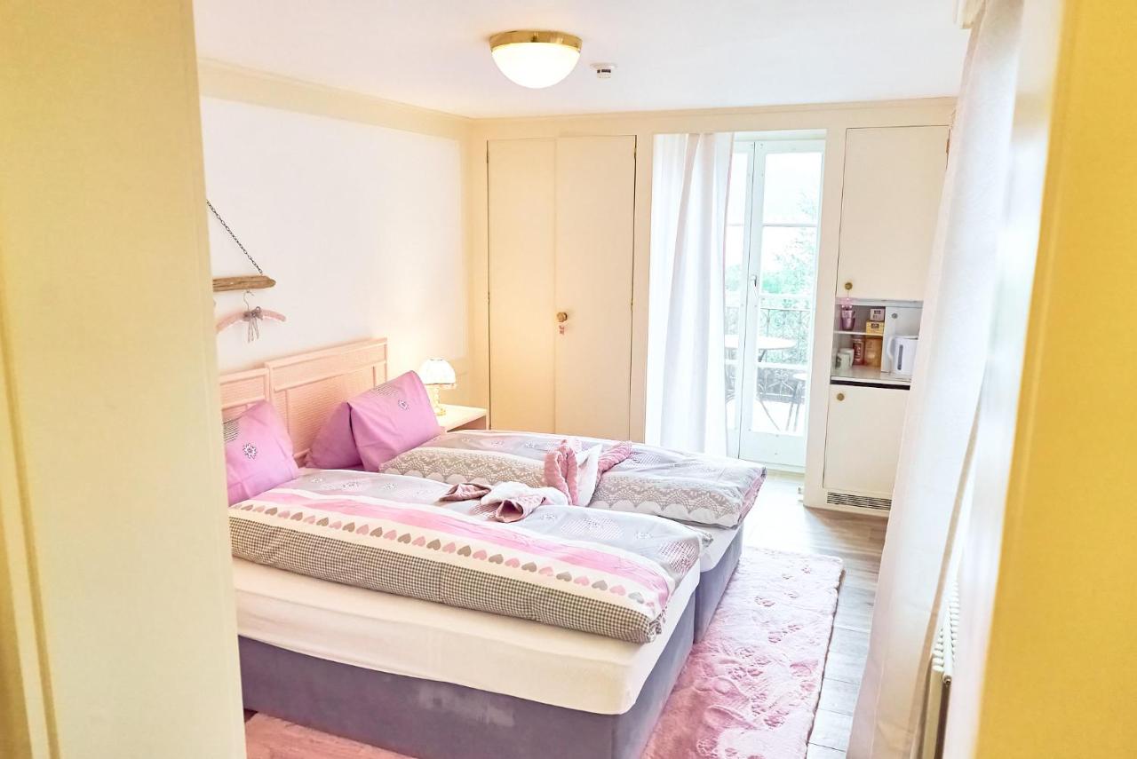 Doppelroom with Terrace - Bed and Breakfast Därligen